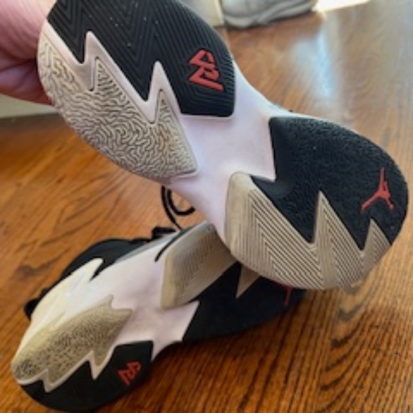 Jordan One Take 3 Black Grey Fog 2021 - Picture 2 of 3